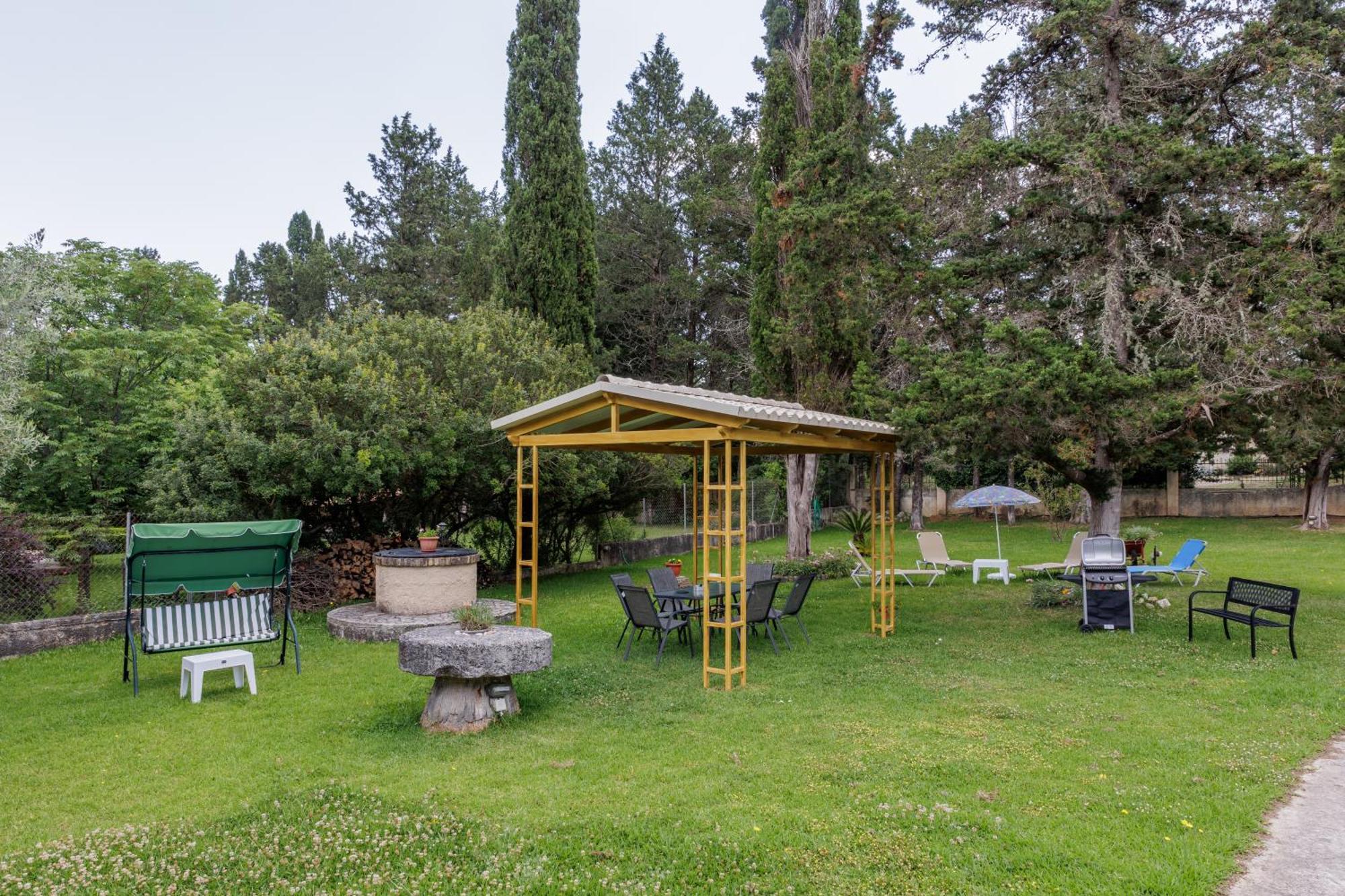 Villa Haris Gazátika Buitenkant foto